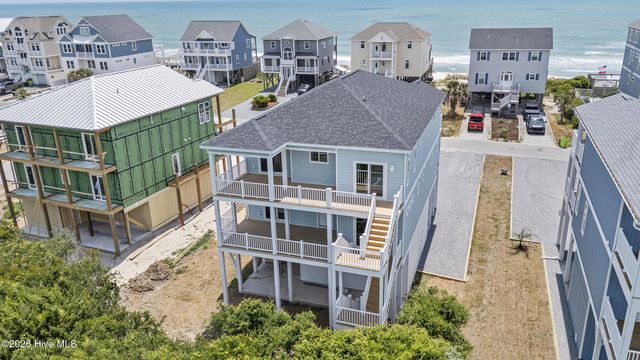24 Porpoise Place, N Topsail Beach, NC 28460