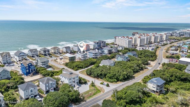 24 Porpoise Place, N Topsail Beach, NC 28460