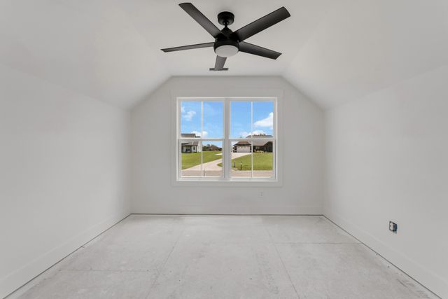 1171 Abiff Rd, Bon Aqua, TN 37025