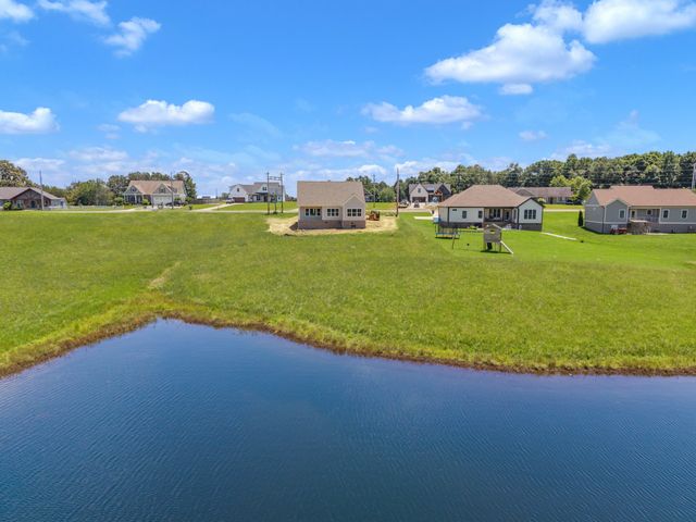 1171 Abiff Rd, Bon Aqua, TN 37025