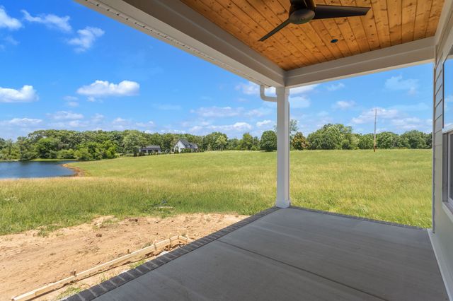 1171 Abiff Rd, Bon Aqua, TN 37025