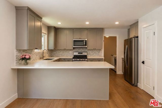 104 Tarkio Street, Thousand Oaks, CA 91360