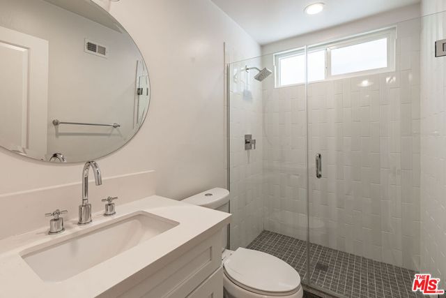 104 Tarkio Street, Thousand Oaks, CA 91360