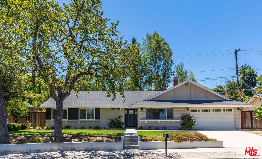 104 Tarkio Street, Thousand Oaks, CA 91360