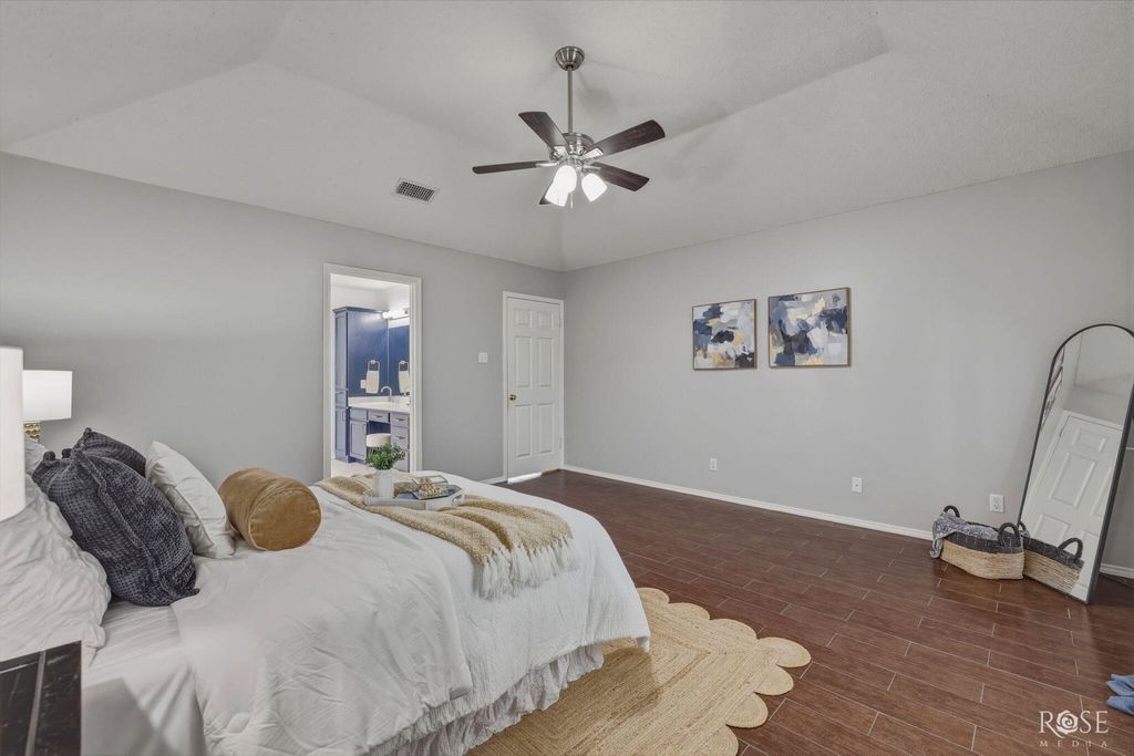 Image 17 of property listing at 3509 Shadyhill Drive, San Angelo, TX 76904