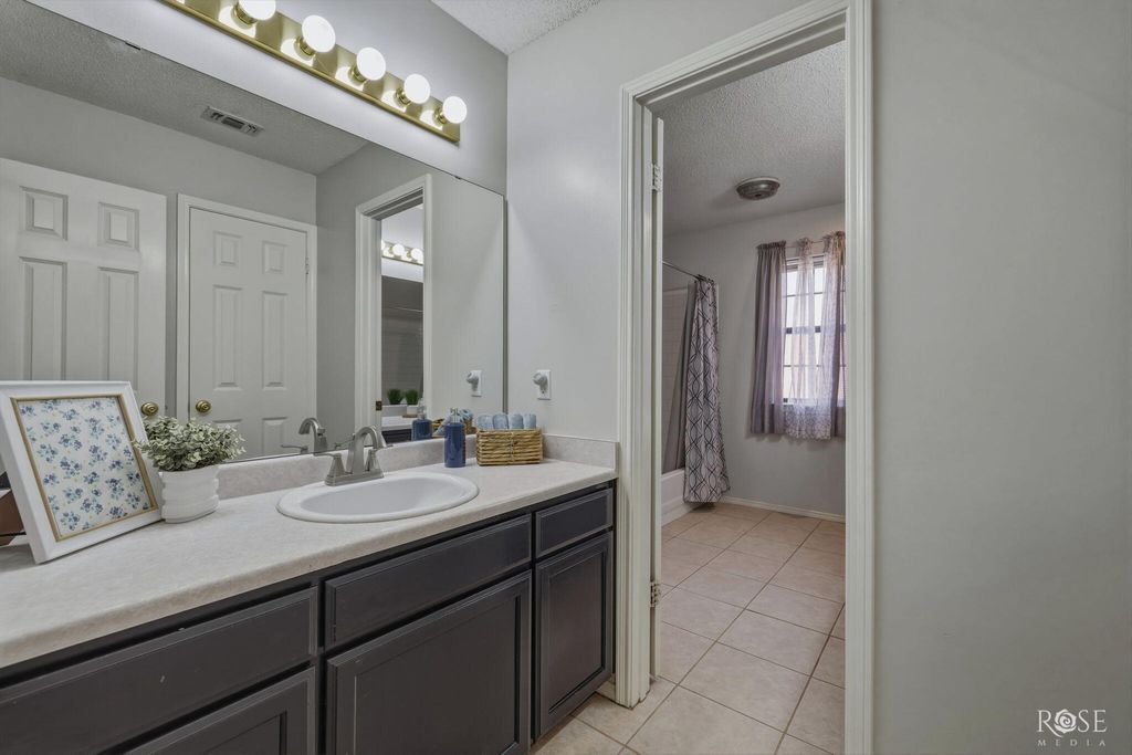 Image 24 of property listing at 3509 Shadyhill Drive, San Angelo, TX 76904