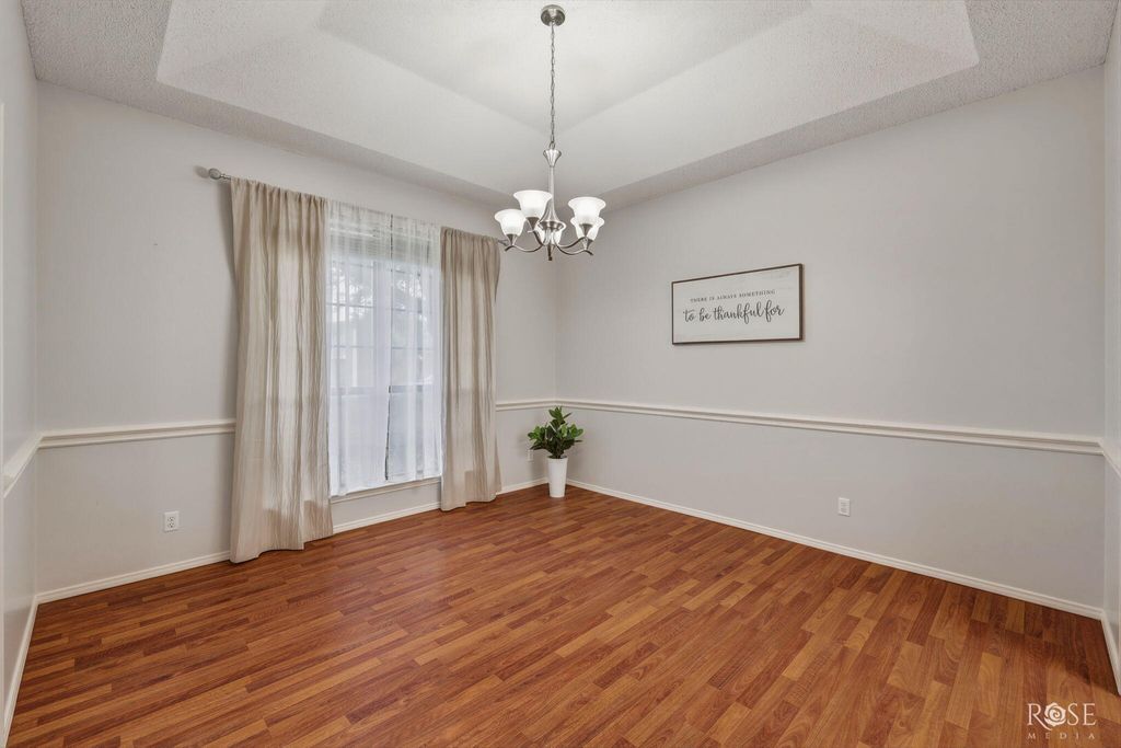 Image 7 of property listing at 3509 Shadyhill Drive, San Angelo, TX 76904