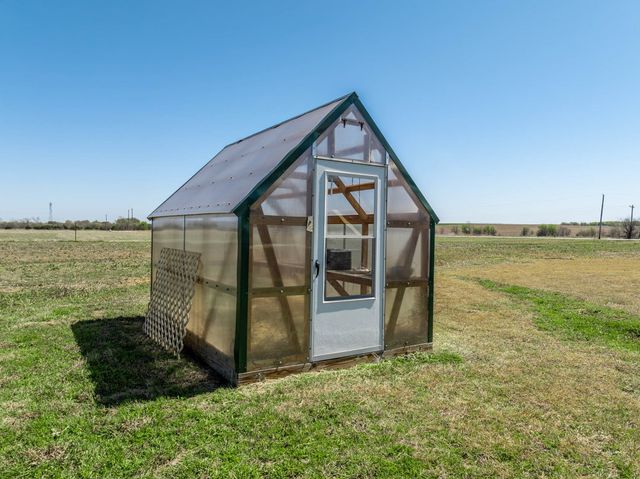 2651 Fm 67, Covington, TX 76636