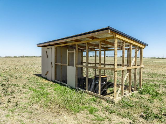 2651 Fm 67, Covington, TX 76636