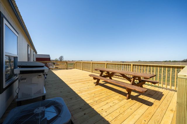 2651 Fm 67, Covington, TX 76636