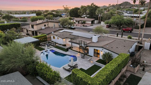 2219 E PALMAIRE Avenue, Phoenix, AZ 85020