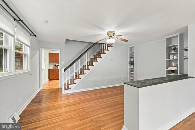 7115 VALLEY AVE, Philadelphia, PA 19128