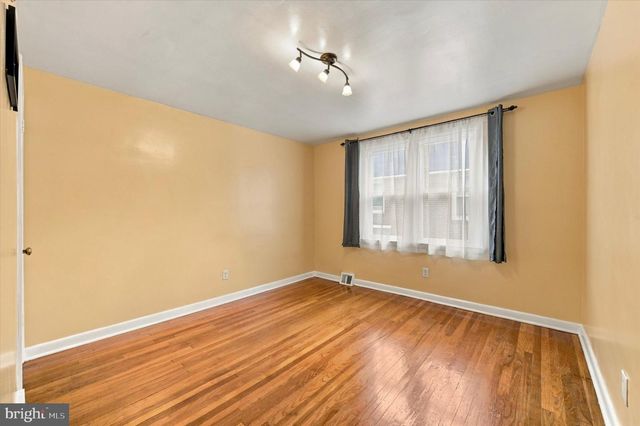7115 VALLEY AVE, Philadelphia, PA 19128