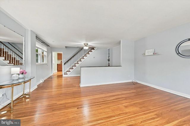 7115 VALLEY AVE, Philadelphia, PA 19128