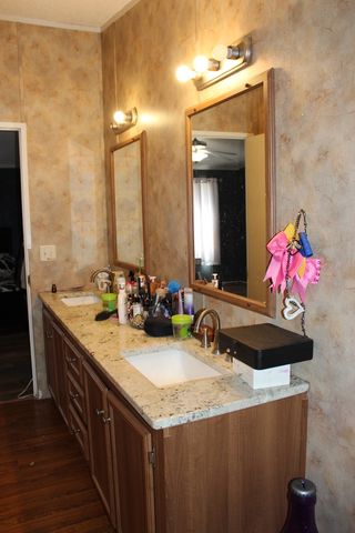 159 E Annie Lane, Center Point, TX 78010