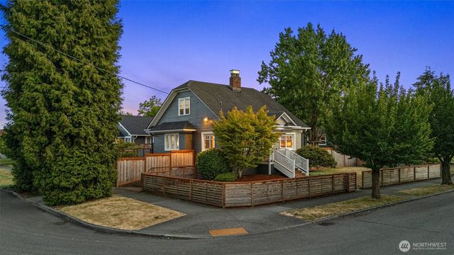 1920 16th Street, Everett, WA 98201