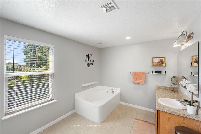 685 NW Bayshore Boulevard, Port St Lucie, FL 34983