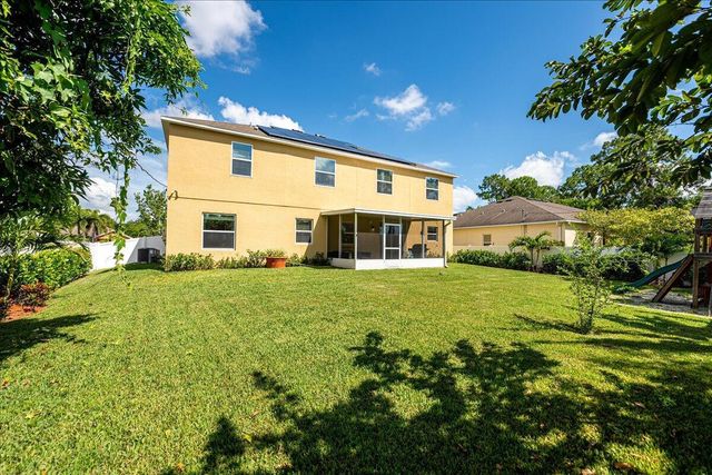 685 NW Bayshore Boulevard, Port St Lucie, FL 34983