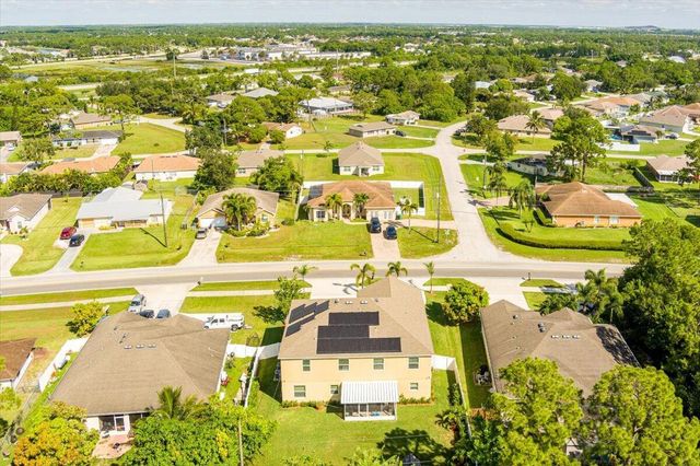 685 NW Bayshore Boulevard, Port St Lucie, FL 34983