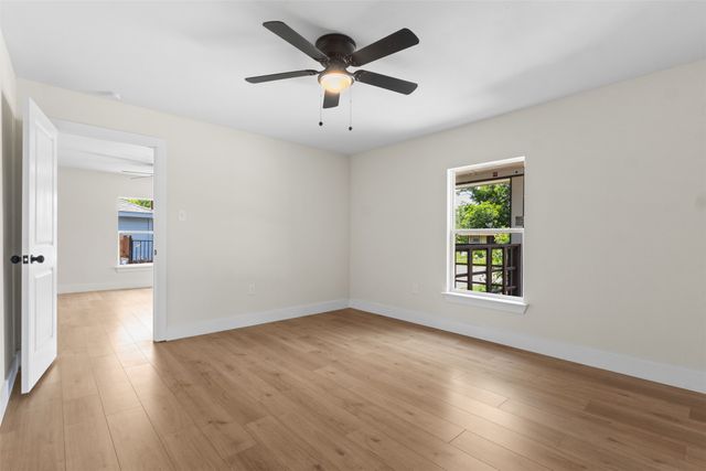2117 Andrew Avenue, Fort Worth, TX 76105