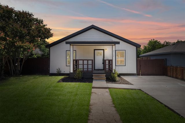 2117 Andrew Avenue, Fort Worth, TX 76105