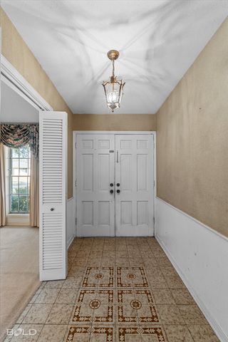 429 Kenshire Court, Shreveport, LA 71115