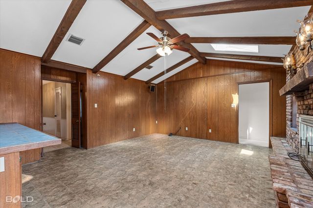 429 Kenshire Court, Shreveport, LA 71115