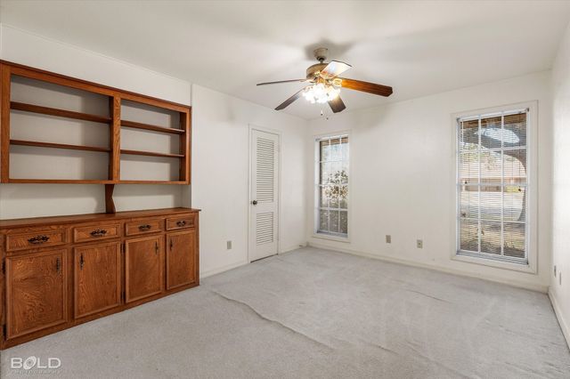 429 Kenshire Court, Shreveport, LA 71115