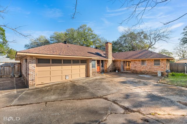 429 Kenshire Court, Shreveport, LA 71115
