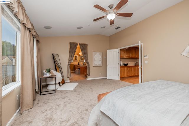 4166 Mystic View Ct, Hayward, CA 94542