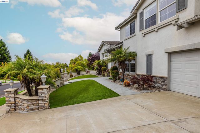 4166 Mystic View Ct, Hayward, CA 94542