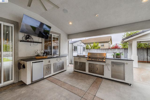 4166 Mystic View Ct, Hayward, CA 94542