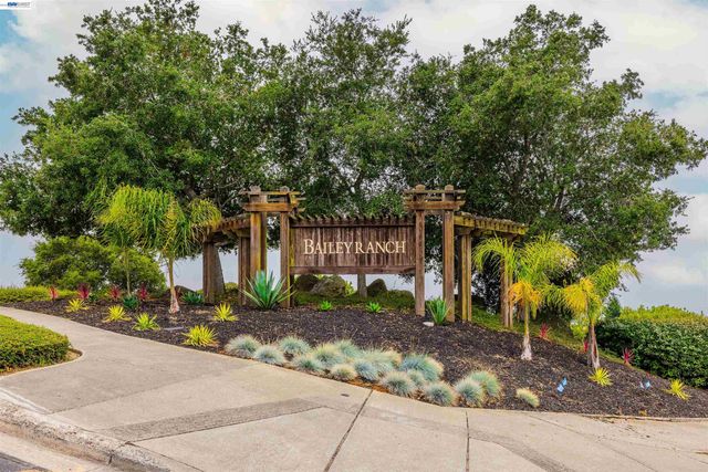 4166 Mystic View Ct, Hayward, CA 94542