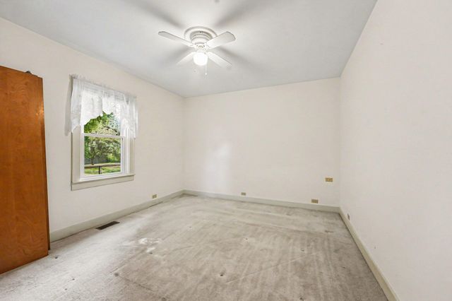 3756 Auburn Avenue NE, Grand Rapids, MI 49525
