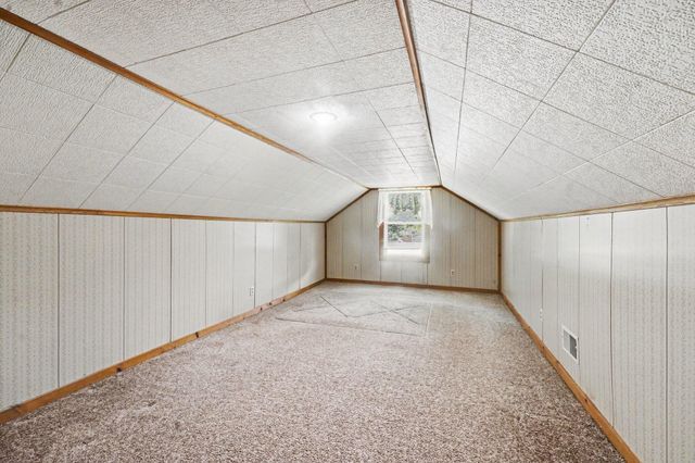 3756 Auburn Avenue NE, Grand Rapids, MI 49525