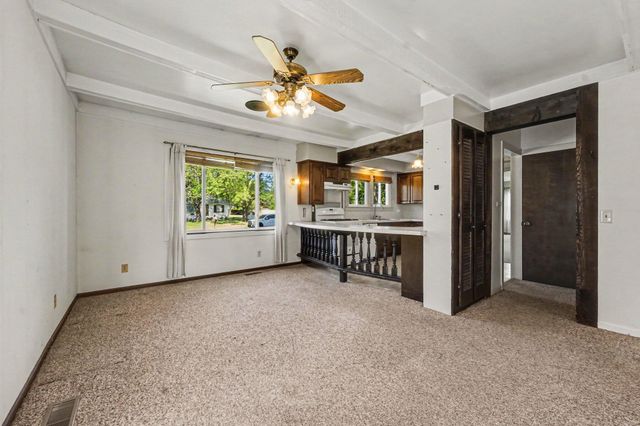3756 Auburn Avenue NE, Grand Rapids, MI 49525