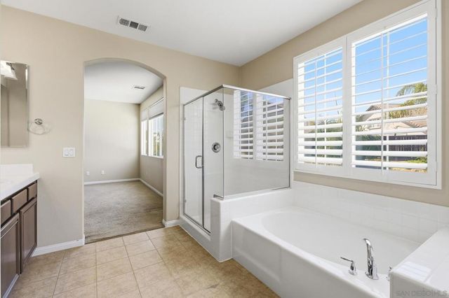 35607 Sainte Foy St, Murrieta, CA 92563