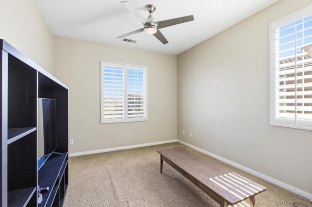 35607 Sainte Foy St, Murrieta, CA 92563