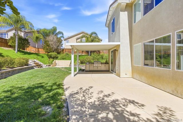 35607 Sainte Foy St, Murrieta, CA 92563