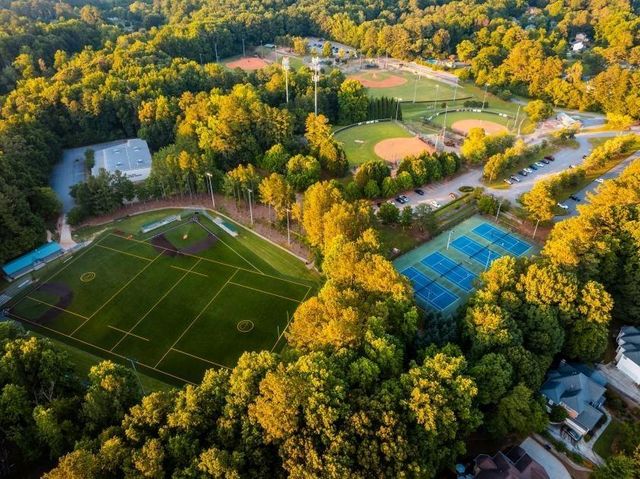 4899 Raven Way NE, Marietta, GA 30066