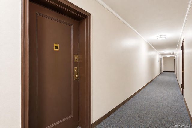 84-31 Van Wyck Expressway 2B, Briarwood, NY 11435