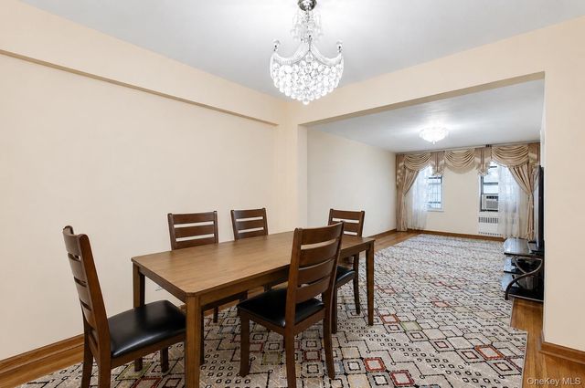 84-31 Van Wyck Expressway 2B, Briarwood, NY 11435