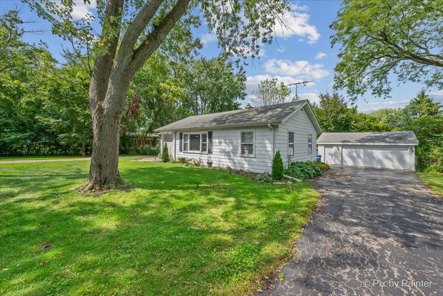 812 Hitchcock Avenue, Lisle, IL 60532