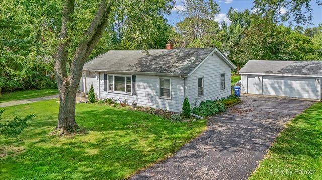 812 Hitchcock Avenue, Lisle, IL 60532