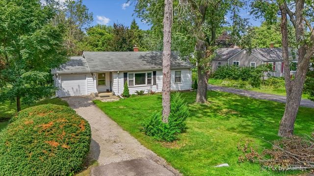 812 Hitchcock Avenue, Lisle, IL 60532
