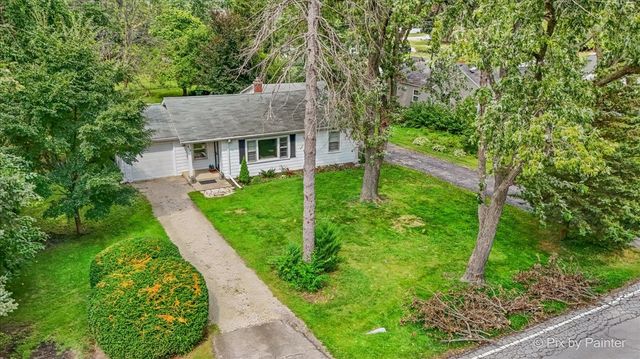812 Hitchcock Avenue, Lisle, IL 60532