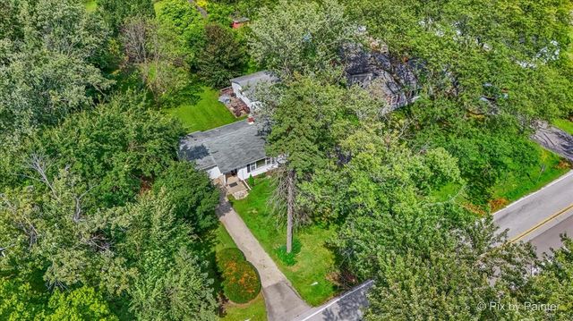 812 Hitchcock Avenue, Lisle, IL 60532