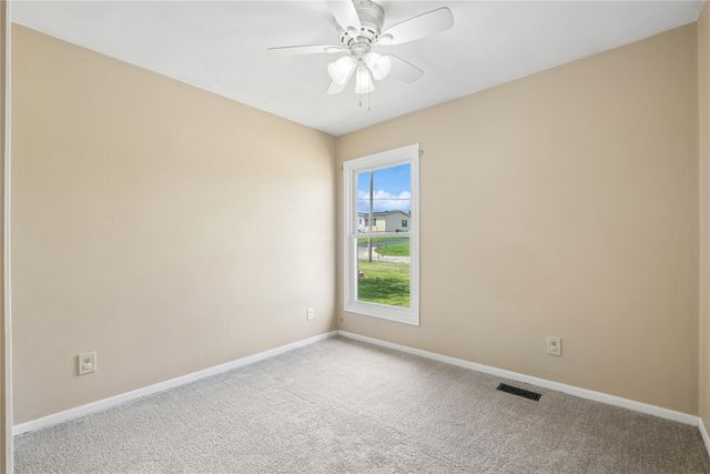 500 Harrison Avenue, Grinnell, IA 50112