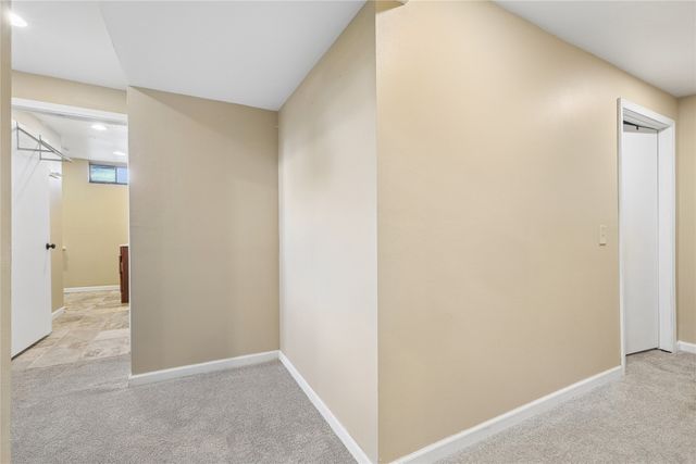 500 Harrison Avenue, Grinnell, IA 50112