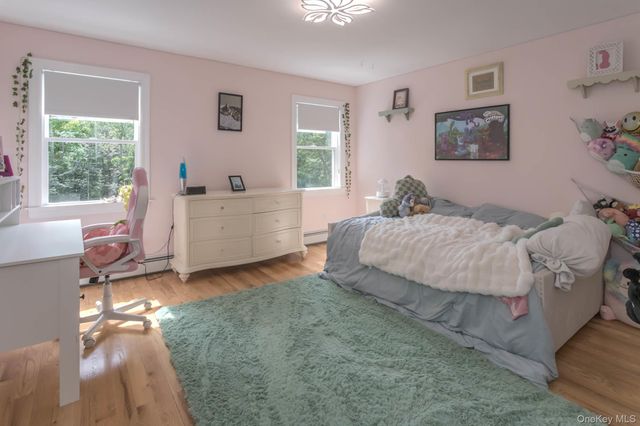 102 Beverly Road, Chester, NY 10918